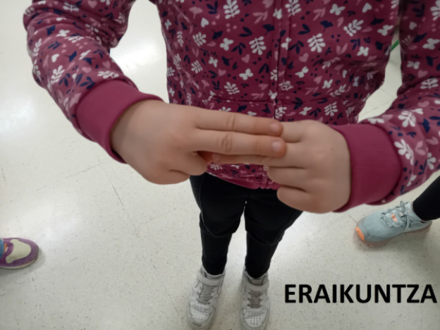 ERAIKUNTZA.jpg